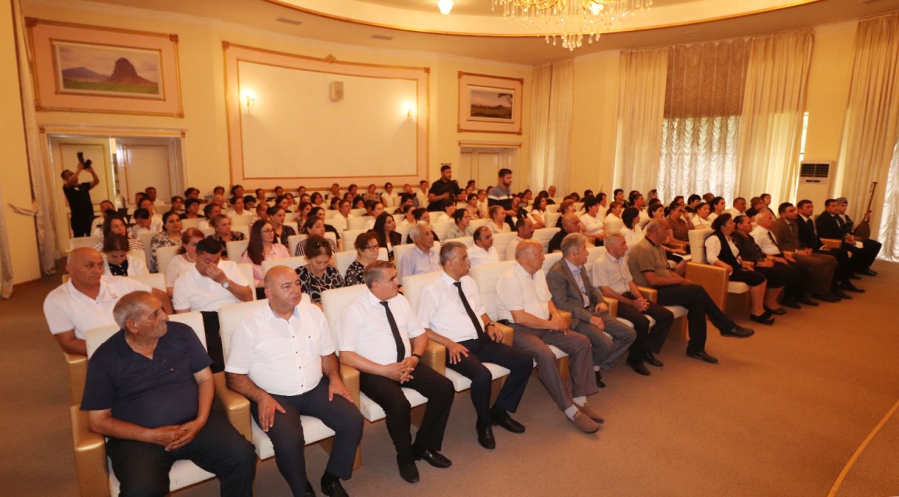 Vaqif Poeziya Günləri Qazaxdan start götürdü - FOTOLAR